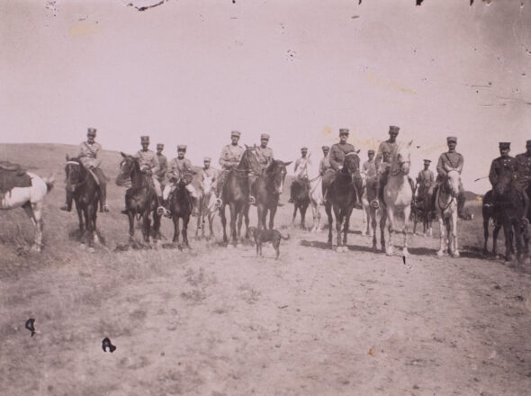 Τμήμα της Ανεξάρτητης Μεραρχίας (Οκτώβριος 1921). Ιδιωτικό Αρχείο Δημήτριου Θεοτόκη.
